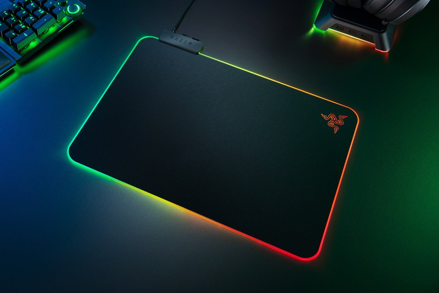 Razer Firefly V2 - Skyforge PC